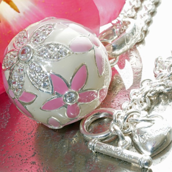 Original Chilango Anhänger im Stil Faberge Emaille Flower Pink 925er Silber mit Steinbesatz