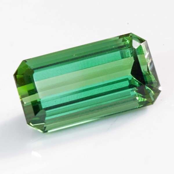 Turmalin Grün Augenrein aus Afghanistan 19.80 ct Investment Edelstein sehr feine Farbe